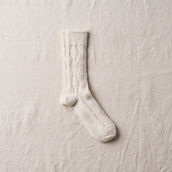 Alpaca Cable Pattern Socks｜7-5008
