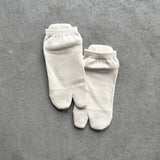 8-0452 | Tabi-style pile socks ankle length