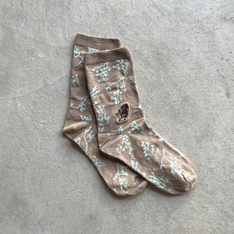 4-4001｜Organic Cotton Rose Hip Pattern Socks