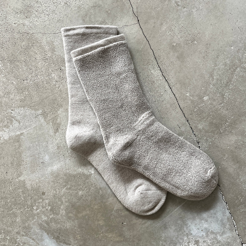 8-0014｜Elastic-free pile socks